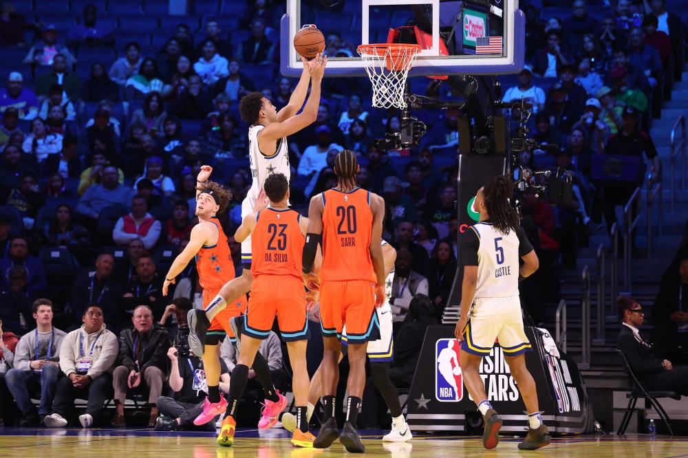 年轻球员需 年轻球员需