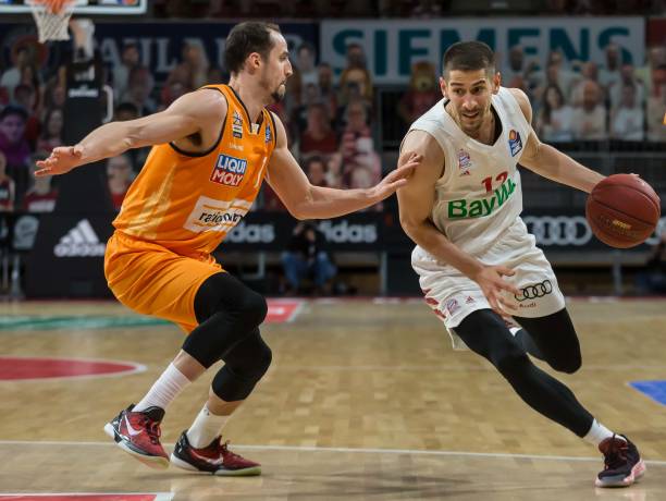 策略使得中 策略使得中