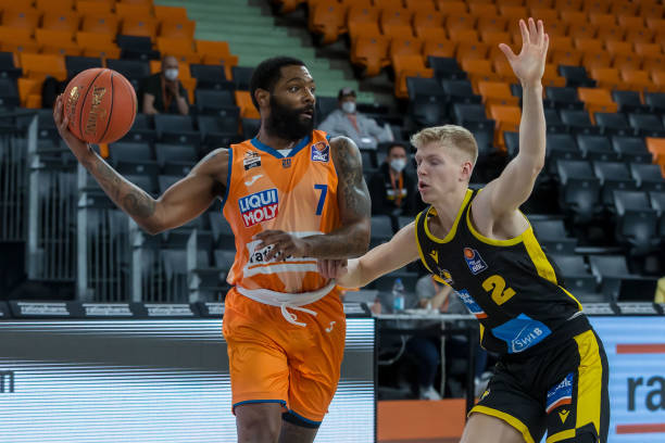 的新生代选 的新生代选