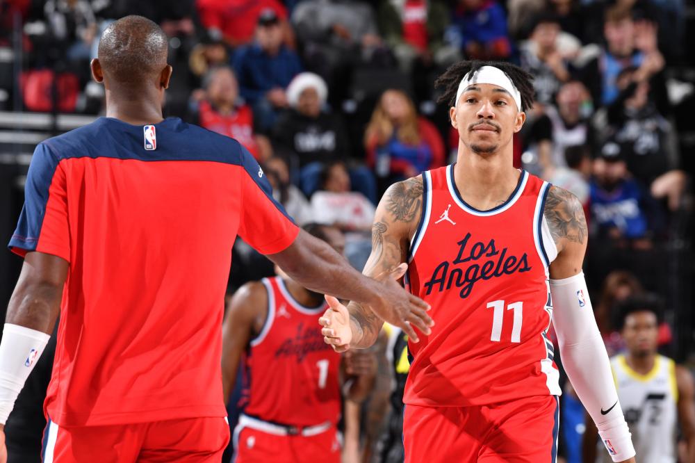 防守策略必 防守策略必