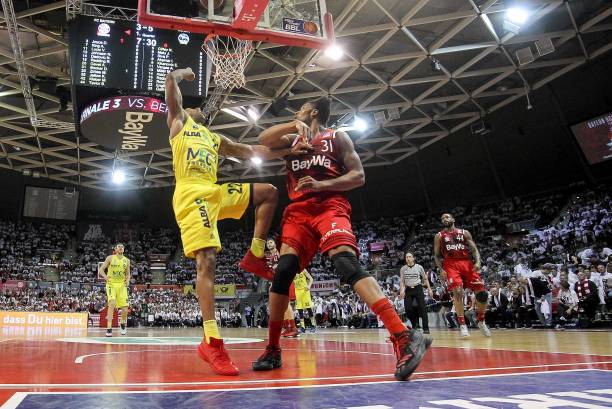 仅关系到两 仅关系到两